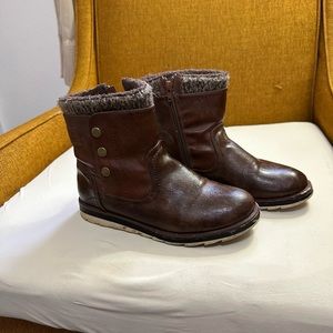 MukLuk boots